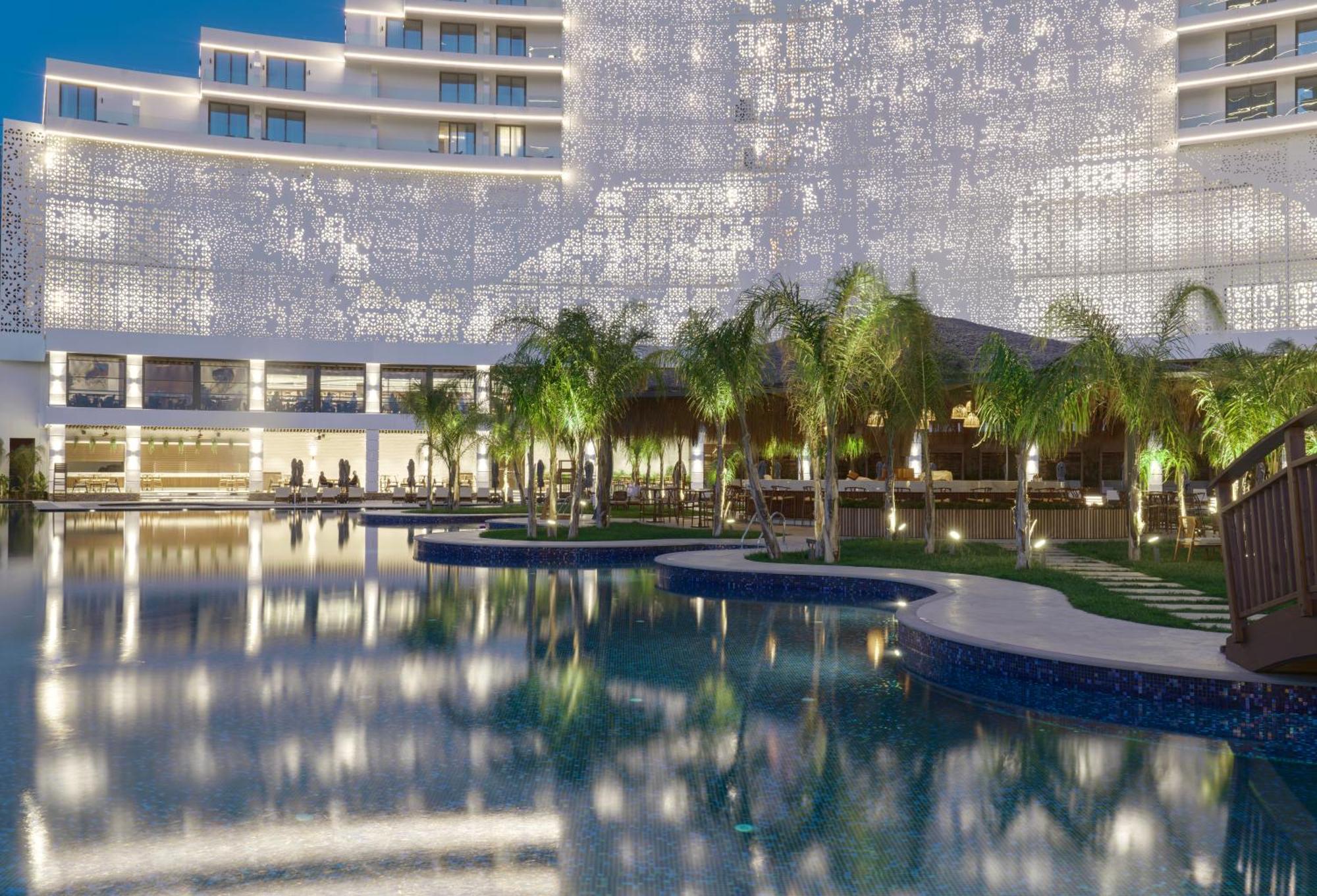 Grand Sapphire Resort & Casino Trikomo Εξωτερικό φωτογραφία